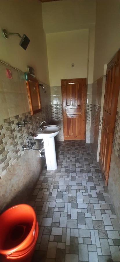 Throttle Shrottle Moto Hostel Manāli エクステリア 写真