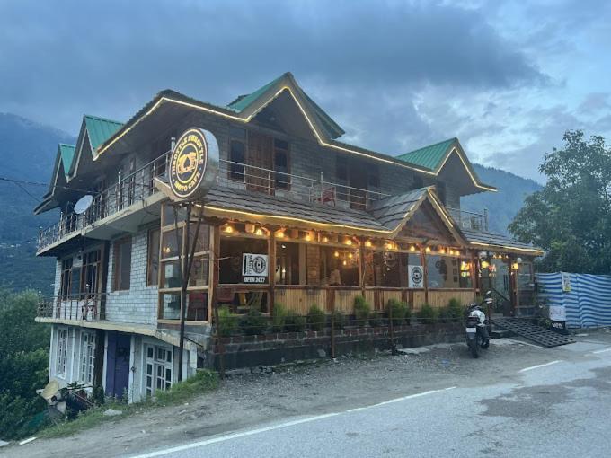 Throttle Shrottle Moto Hostel Manāli エクステリア 写真